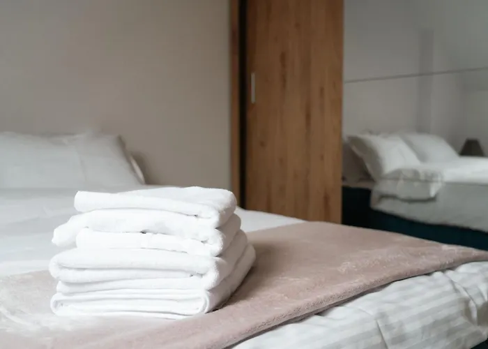 Shyla Garden * Brasov