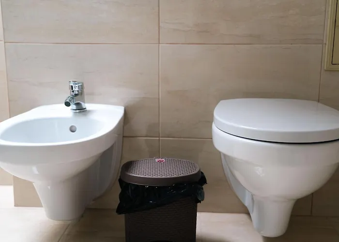 Homestay Shyla Garden